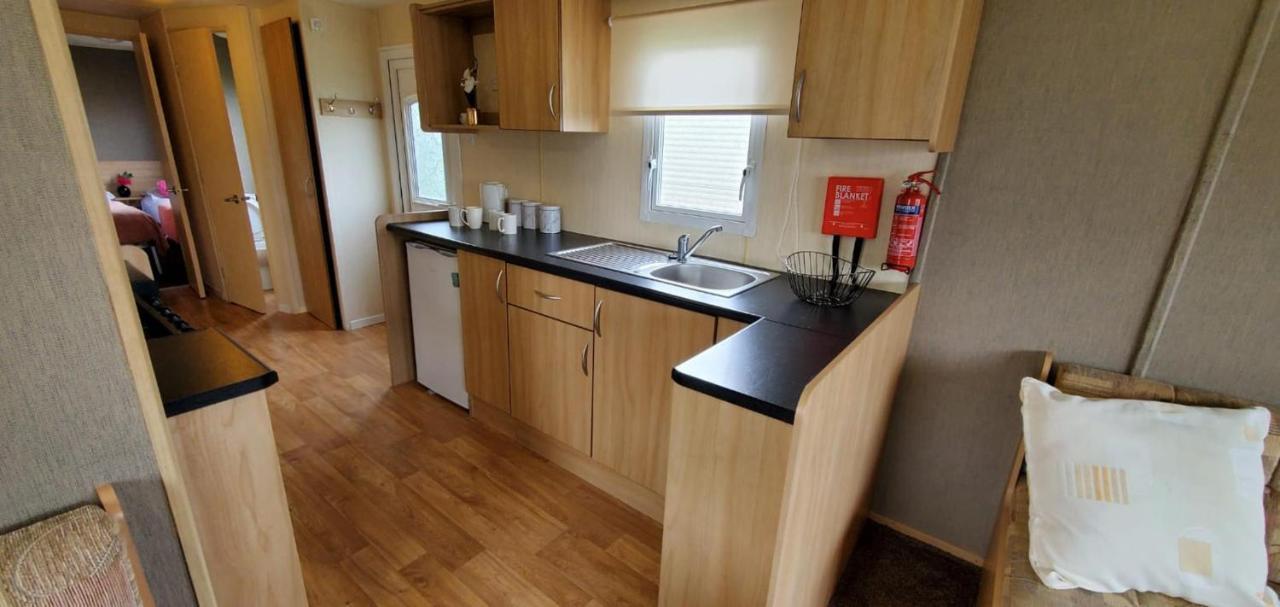 Cosy Caravan In Rhyl North Wales Kültér fotó